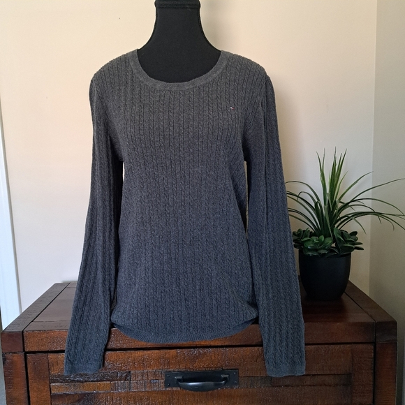 Tommy Hilfiger Sweater Grey Cable Knit Crewneck Size XL Long Sleeved Classic - Picture 1 of 12